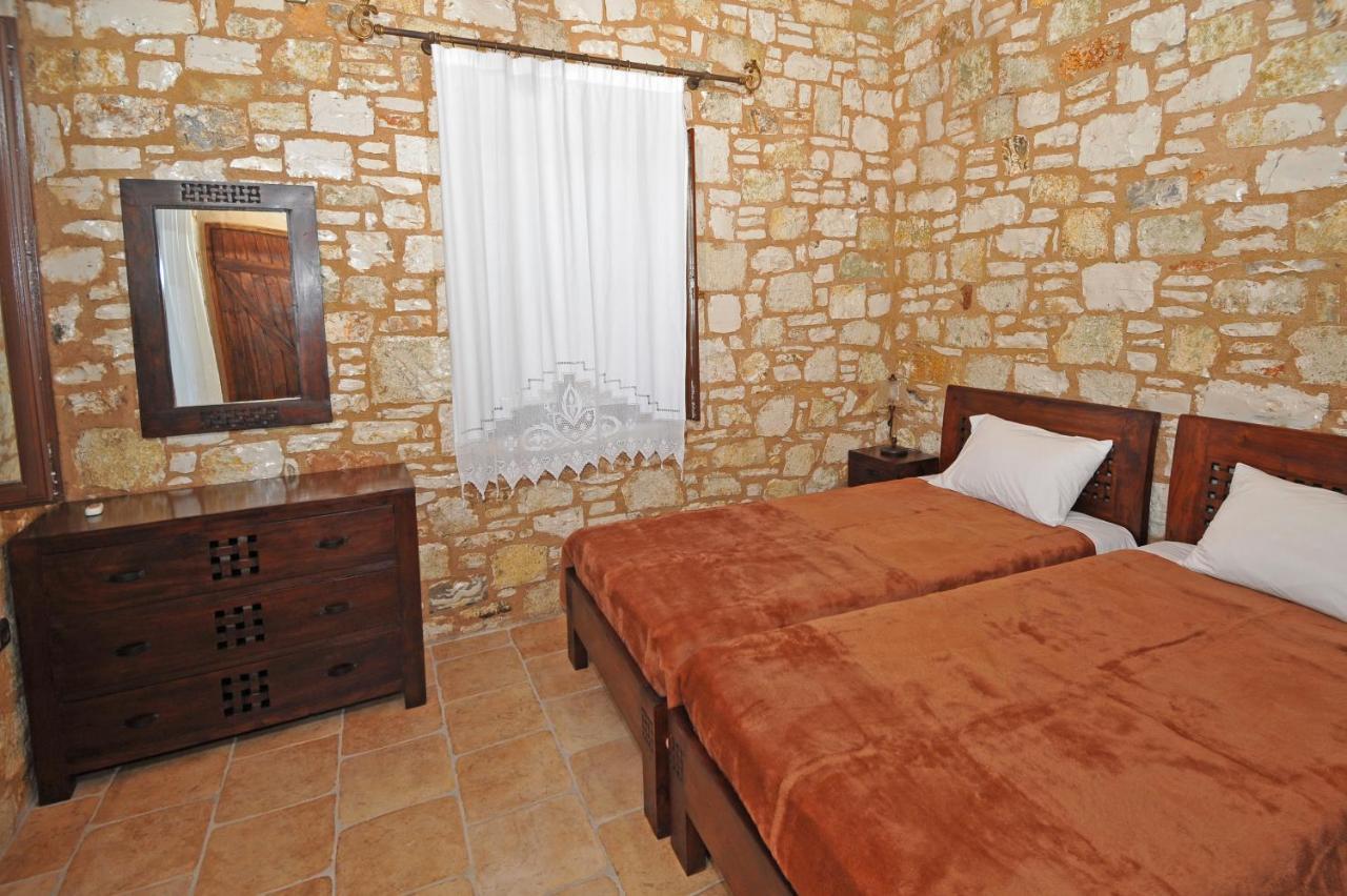 Koutsoypia Stone House * Сами