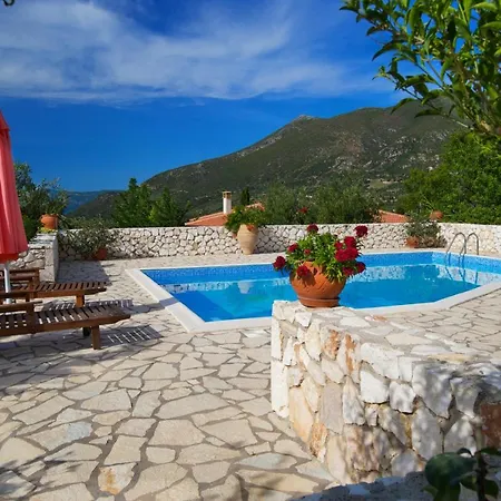 Villa Koutsoypia Stone House Sami  Extérieur photo