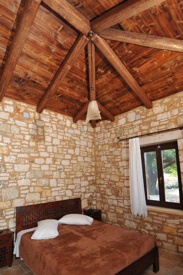 Villa Koutsoypia Stone House Sami (Kefalonia)